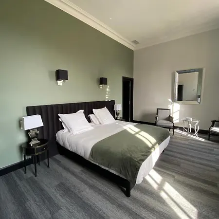 Domaine De Montcausson Konukevi 4*